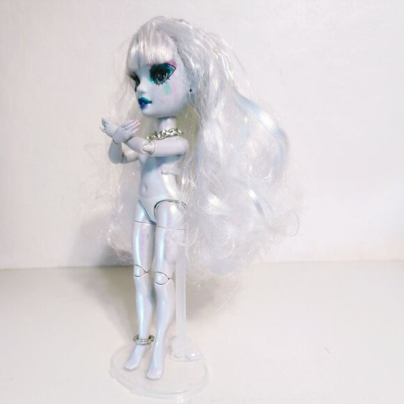 Shadow High Rainbow Vision Costume Ball Eliza McFee Nude Doll MGA 2022 - Picture 6 of 6